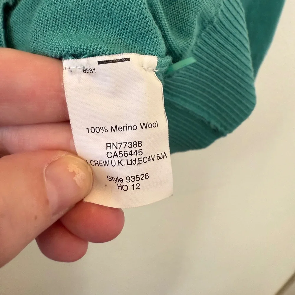J. Crew XS Cardigan Sweater‎ 100% Merino Wool Teal Green Classic Knitwear Flaw